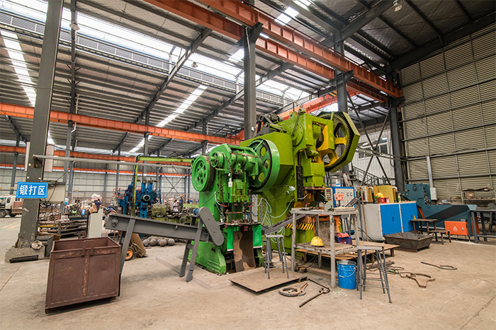 大冶网架配件-锥头加工车间